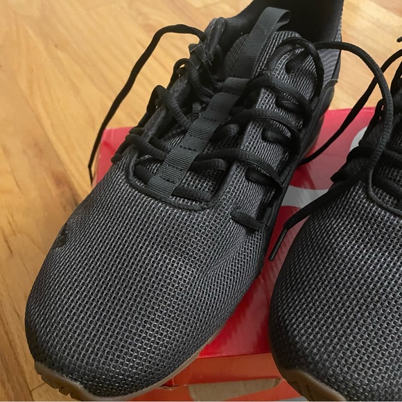 Puma Axelion Mesh Athletic Sneaker
Black Running Size 13 Men’s only worn once - Picture 3 of 8